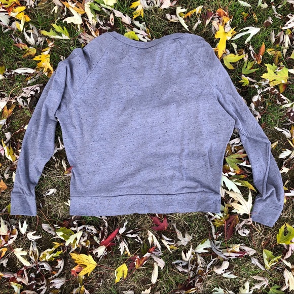 Distressed Spartans Cropped Shirt - Picture 3 of 3